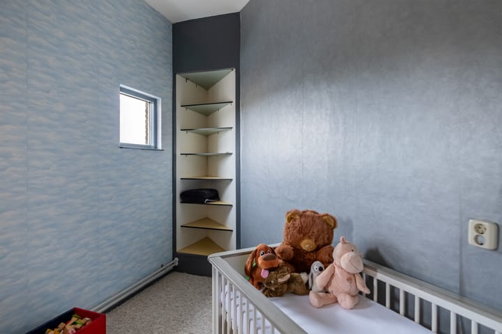 Foto 38 van Middenmolenlaan 94