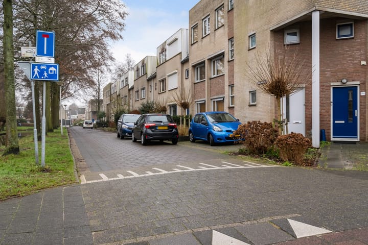 Foto 40 van Middenmolenlaan 94