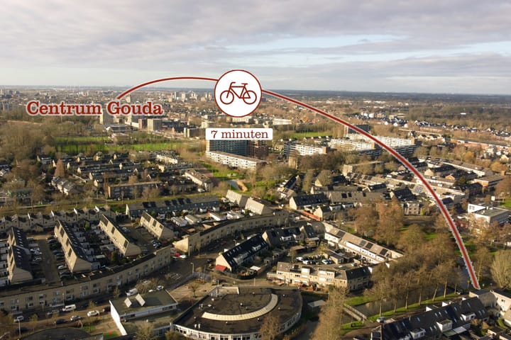 Foto 42 van Middenmolenlaan 94