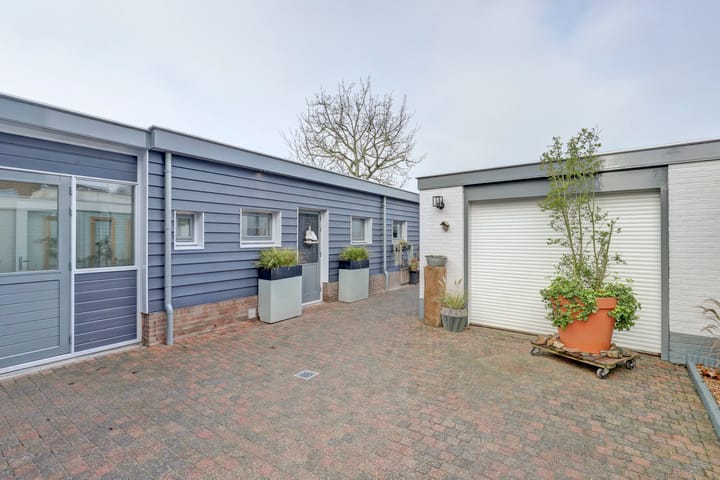 Photo 43 of Alexanderstraat 39