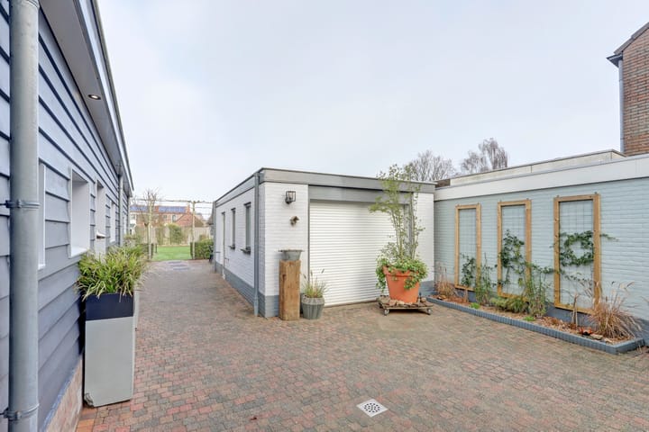 Photo 44 of Alexanderstraat 39