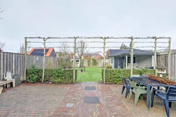 Photo 45 of Alexanderstraat 39