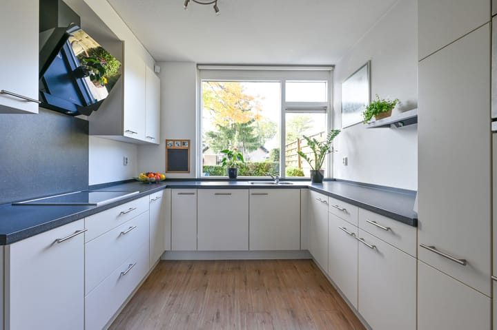 Foto 8 van Vliegtuiglaan 33