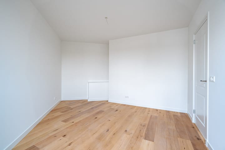 Foto 11 van Laan van Nieuw-Guinea 43-H