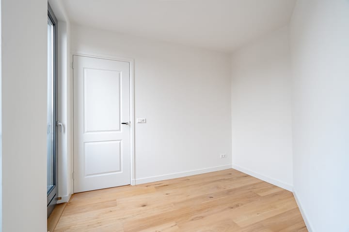 Foto 14 van Laan van Nieuw-Guinea 43-H