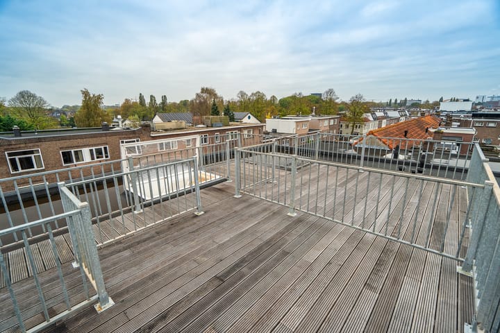 Foto 19 van Laan van Nieuw-Guinea 43-H