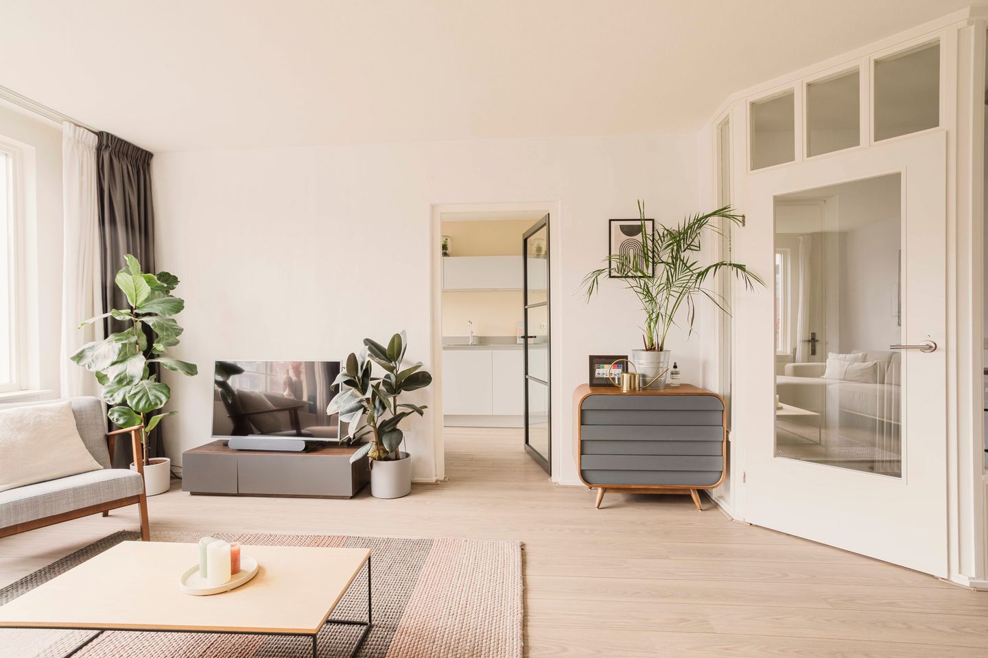 Foto 4 van Wagenaarstraat 143