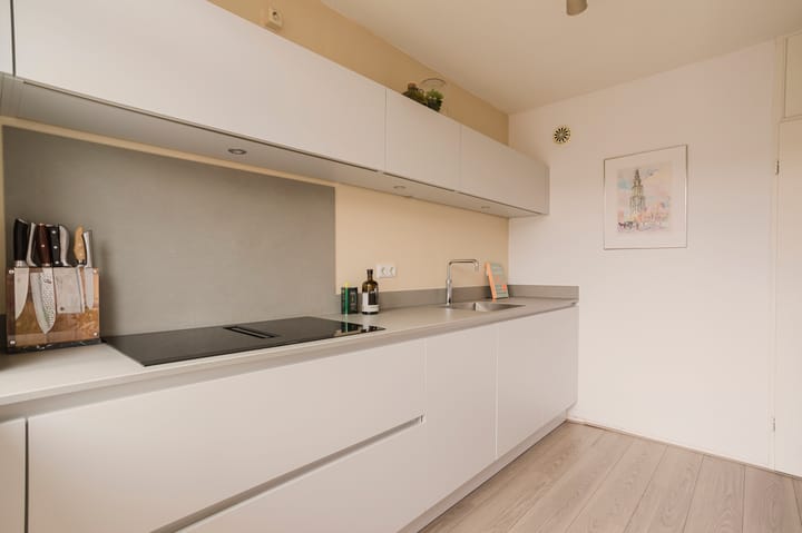 Foto 10 van Wagenaarstraat 143