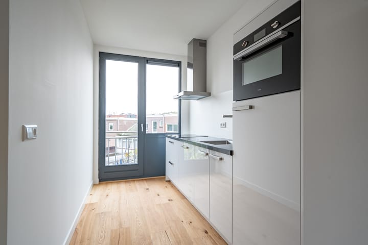 Foto 6 van Laan van Nieuw-Guinea 43-F