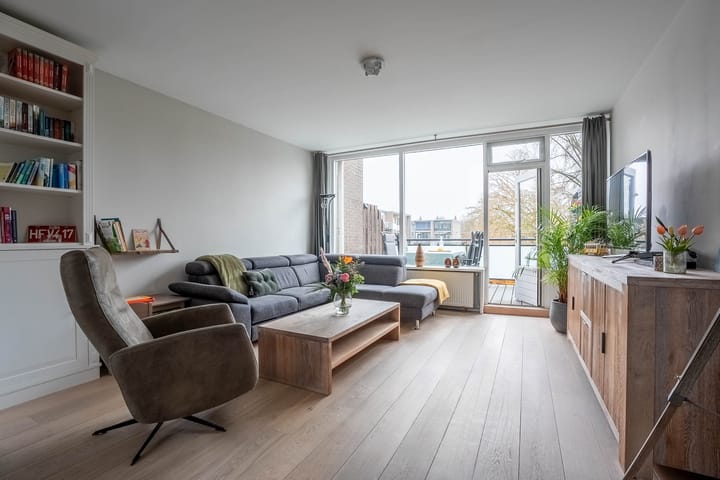 Photo 1 of Hoofdwal 117