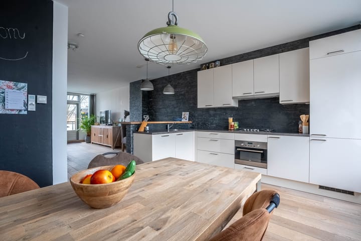 Photo 3 of Hoofdwal 117