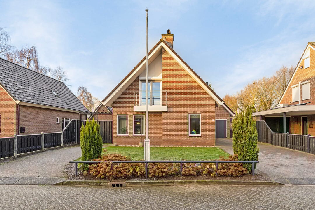 Photo 38 of De Traden 84