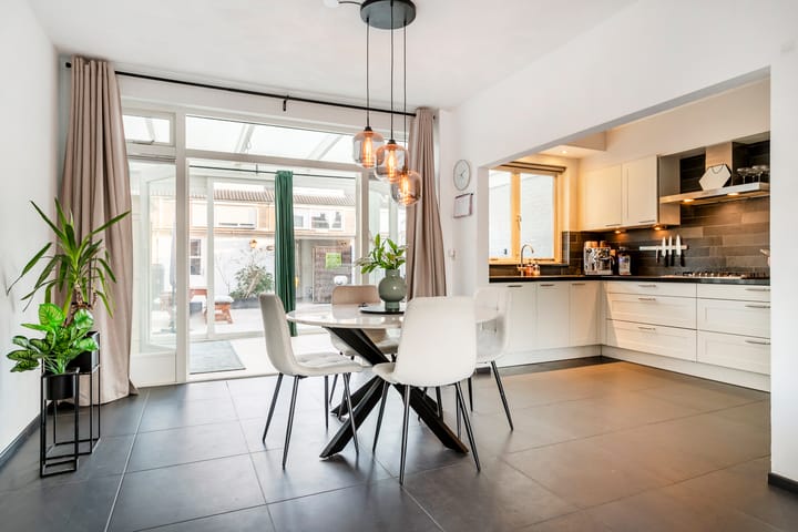 Foto 12 van Smirnoffstraat 14