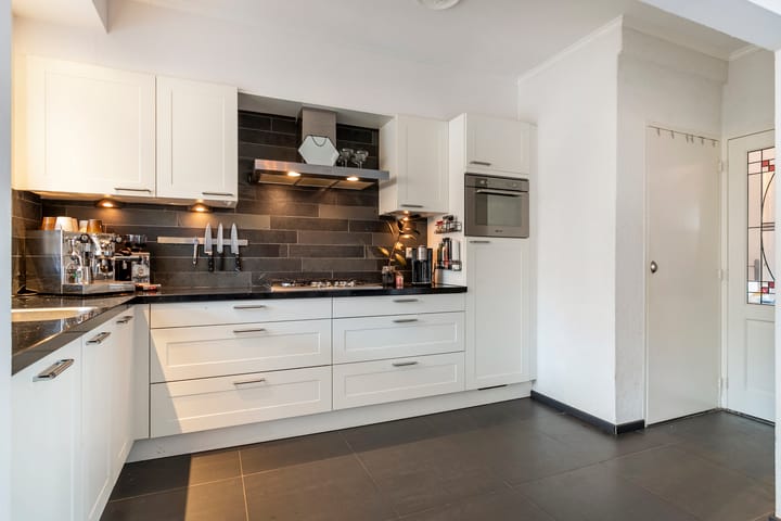 Foto 14 van Smirnoffstraat 14