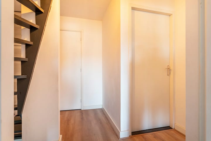 Foto 21 van Smirnoffstraat 14