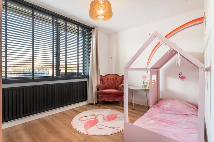 Foto 28 van Smirnoffstraat 14