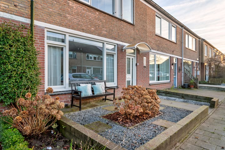 Foto 34 van Smirnoffstraat 14