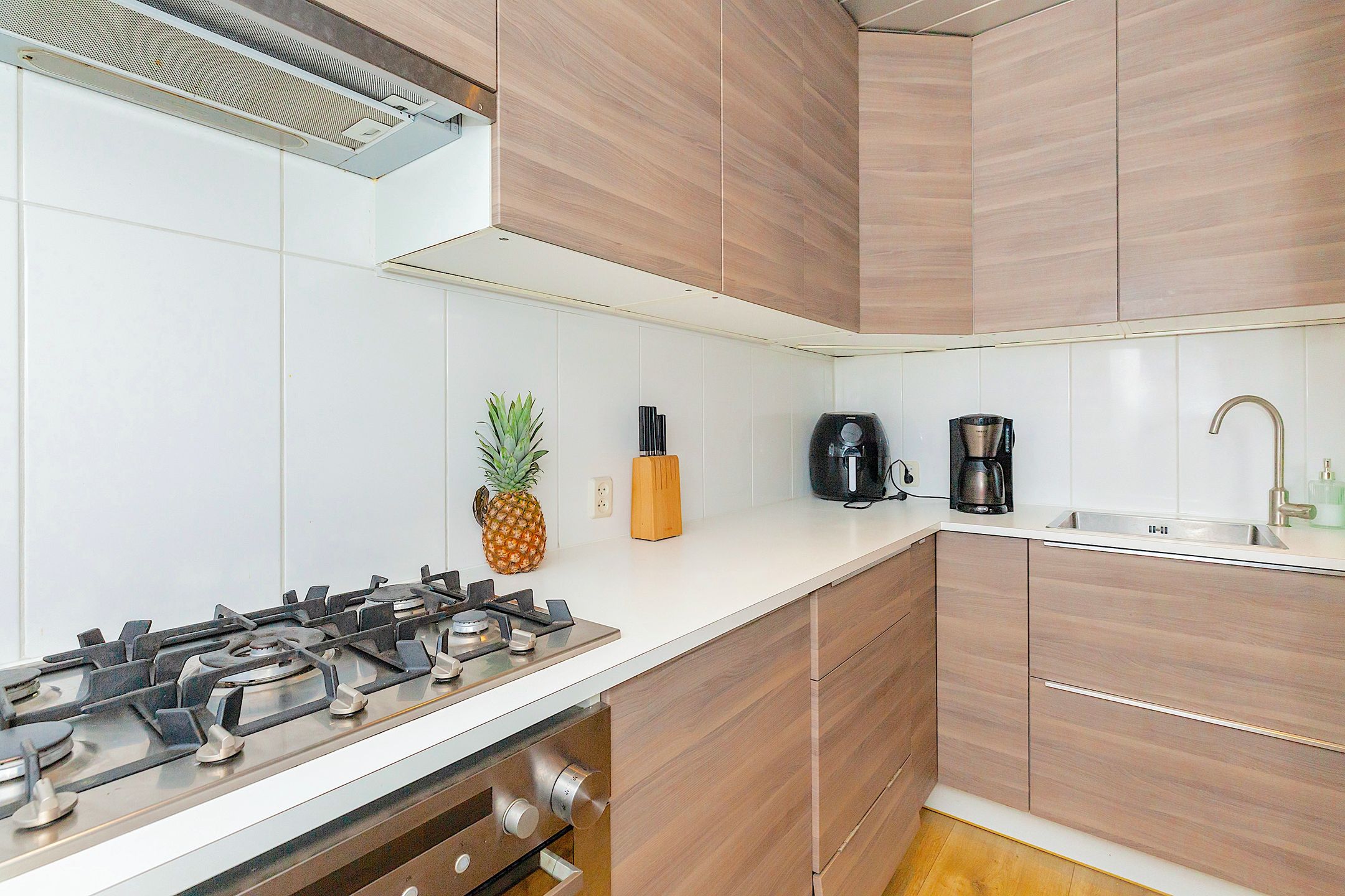 Foto 24 van Burgemeester Knappertlaan 263-A