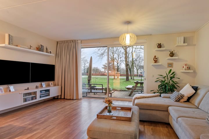 Foto 2 van Zilverhof 17