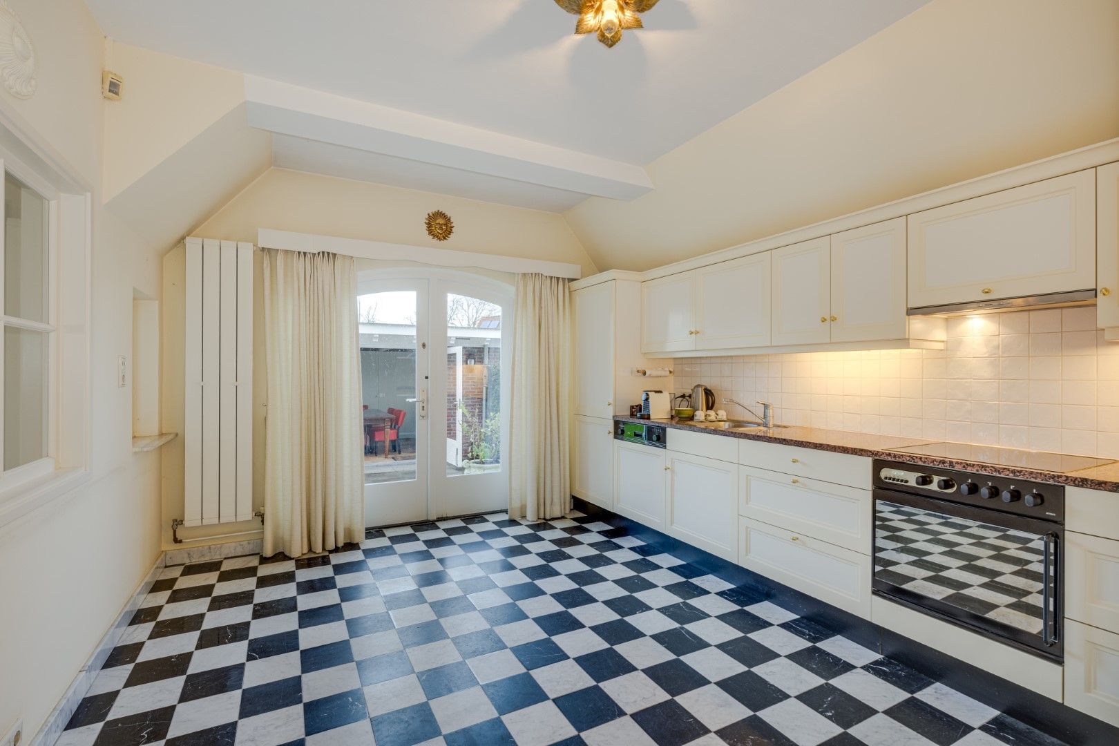 Foto 30 van Prinses Marielaan 36