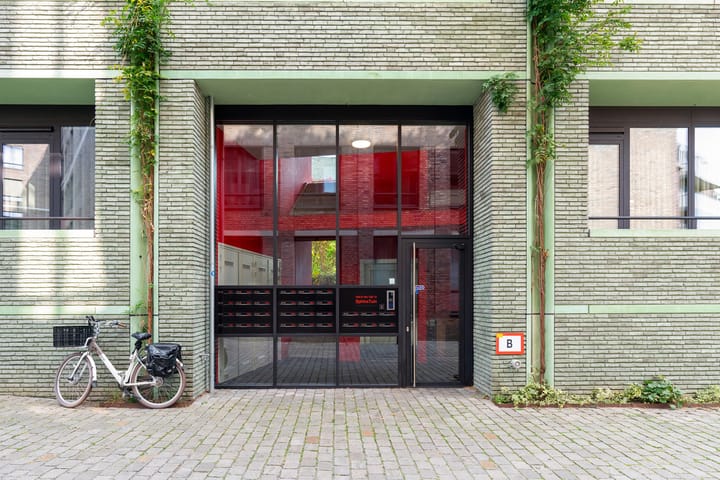 Photo 2 of Busschuttenpoort 13-B10