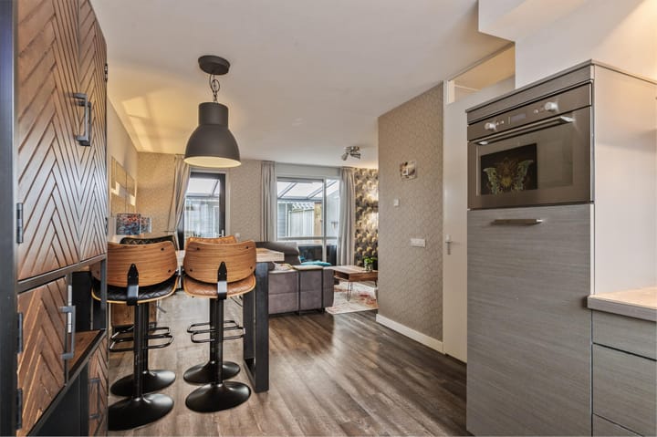 Foto 12 van Brahmalaan 10