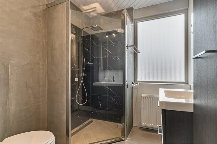 Foto 16 van Brahmalaan 10