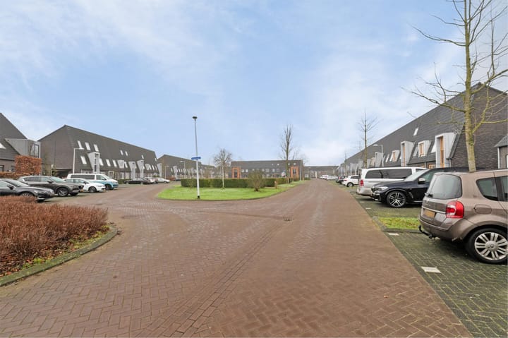 Foto 35 van Brahmalaan 10