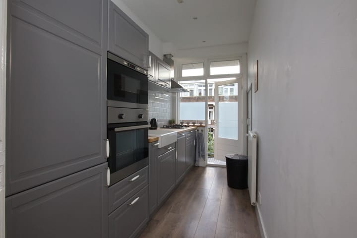 Foto 8 van van de Wateringelaan 52