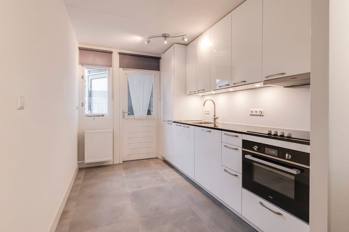 Foto 4 van Mophosostraat 4