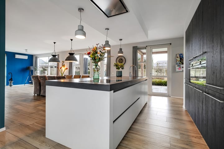 Foto 15 van Van Foreestallee 11