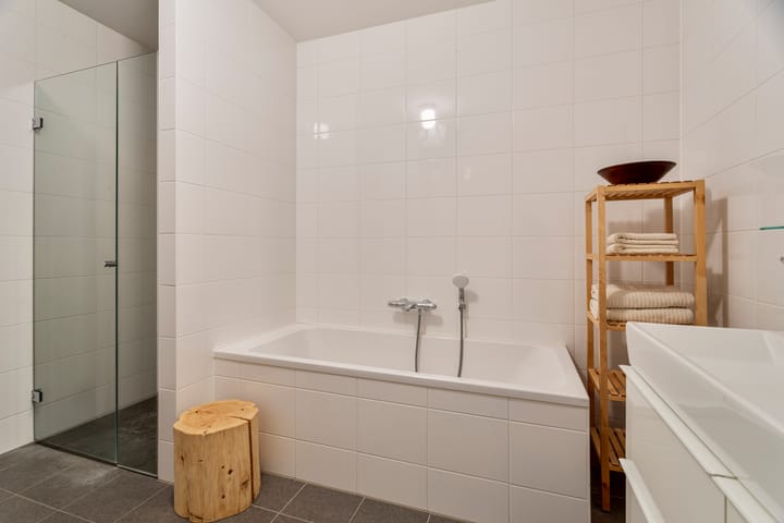 Foto 16 van Faas Wilkesstraat 141-B