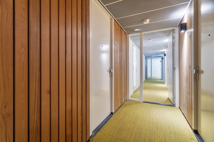 Photo 24 of Faas Wilkesstraat 141-B