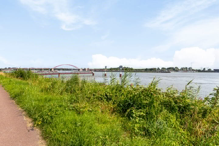 Photo 31 of Faas Wilkesstraat 141-B