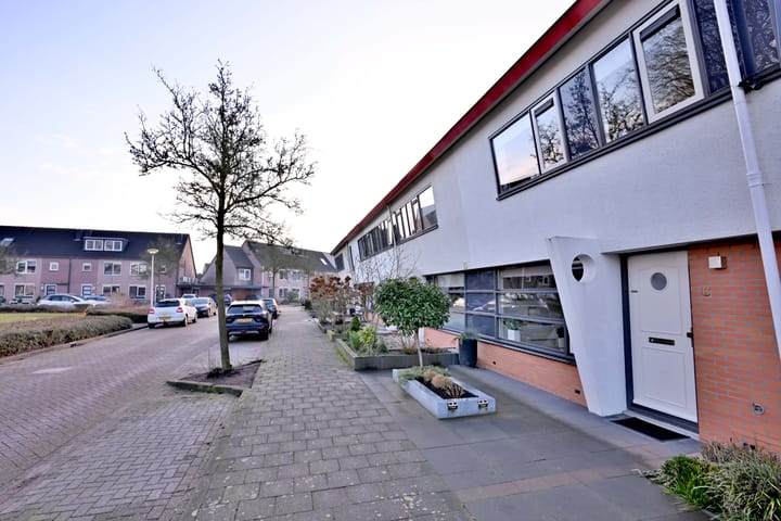 Foto 36 van Aletta Jacobsstraat 6