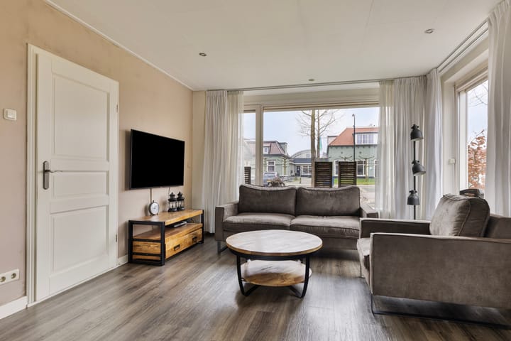 Foto 3 van Heerenveenseweg 66