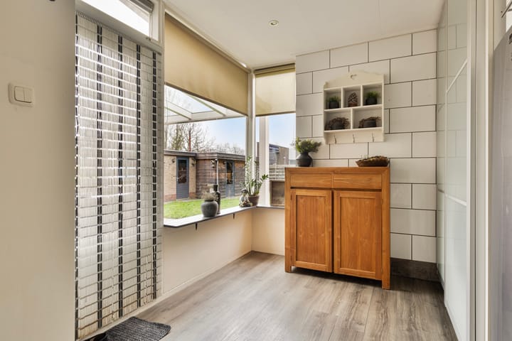 Foto 10 van Heerenveenseweg 66