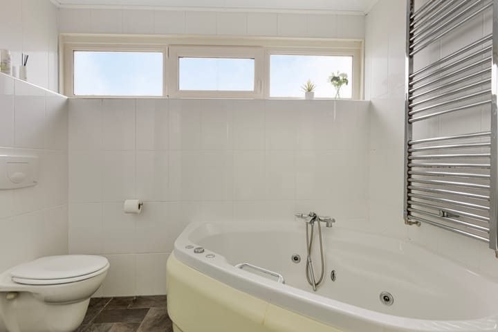 Foto 18 van Heerenveenseweg 66