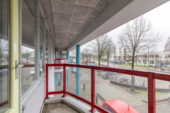 Foto 18 van Aartsbisschop Romerostraat 355