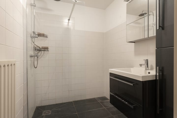 Foto 27 van Aartsbisschop Romerostraat 355