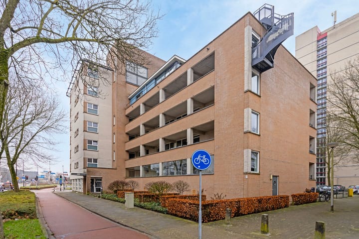 Foto 14 van Pettelaarseweg 631