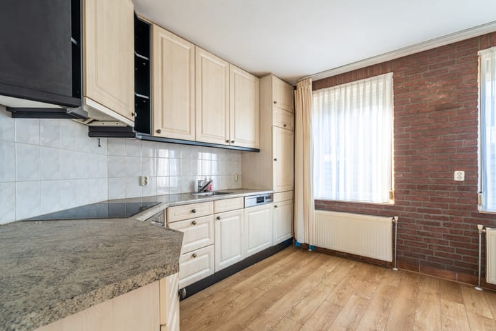 Foto 13 van Sneeuwbesstraat 5