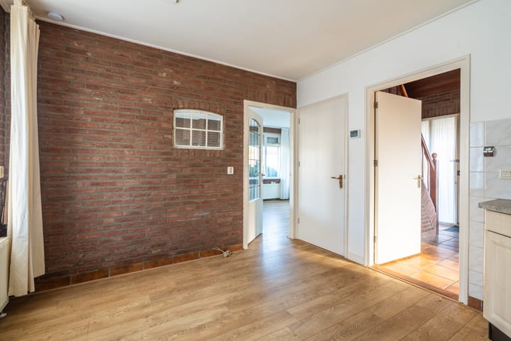 Foto 15 van Sneeuwbesstraat 5