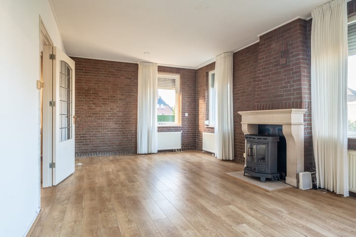 Foto 2 van Sneeuwbesstraat 5