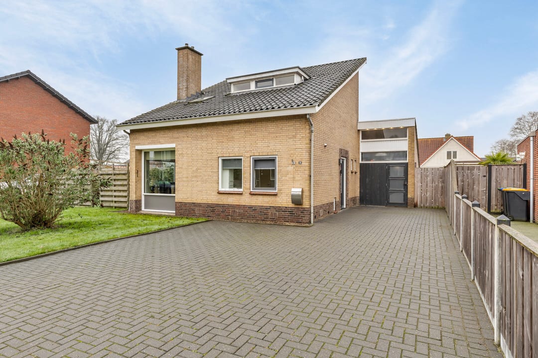 Foto 8 van Julianastraat 26