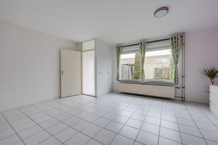 Foto 11 van Moessorgskystraat 15