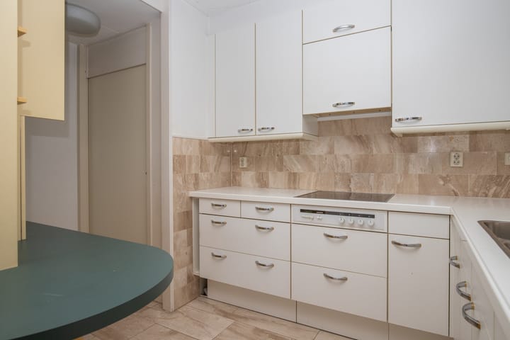 Foto 16 van Distelvinklaan 26