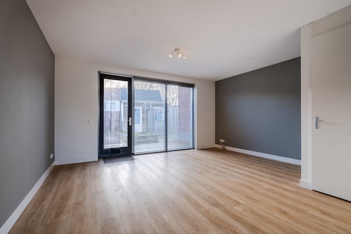 Foto 8 van Pimpelmeesstraat 12