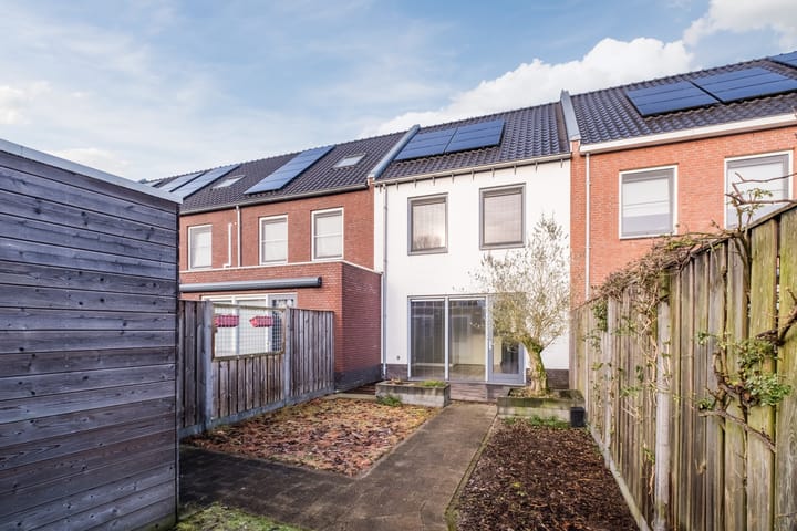 Foto 22 van Pimpelmeesstraat 12