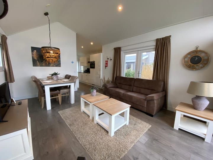 Foto 11 van Zuiderdijk 1-B32